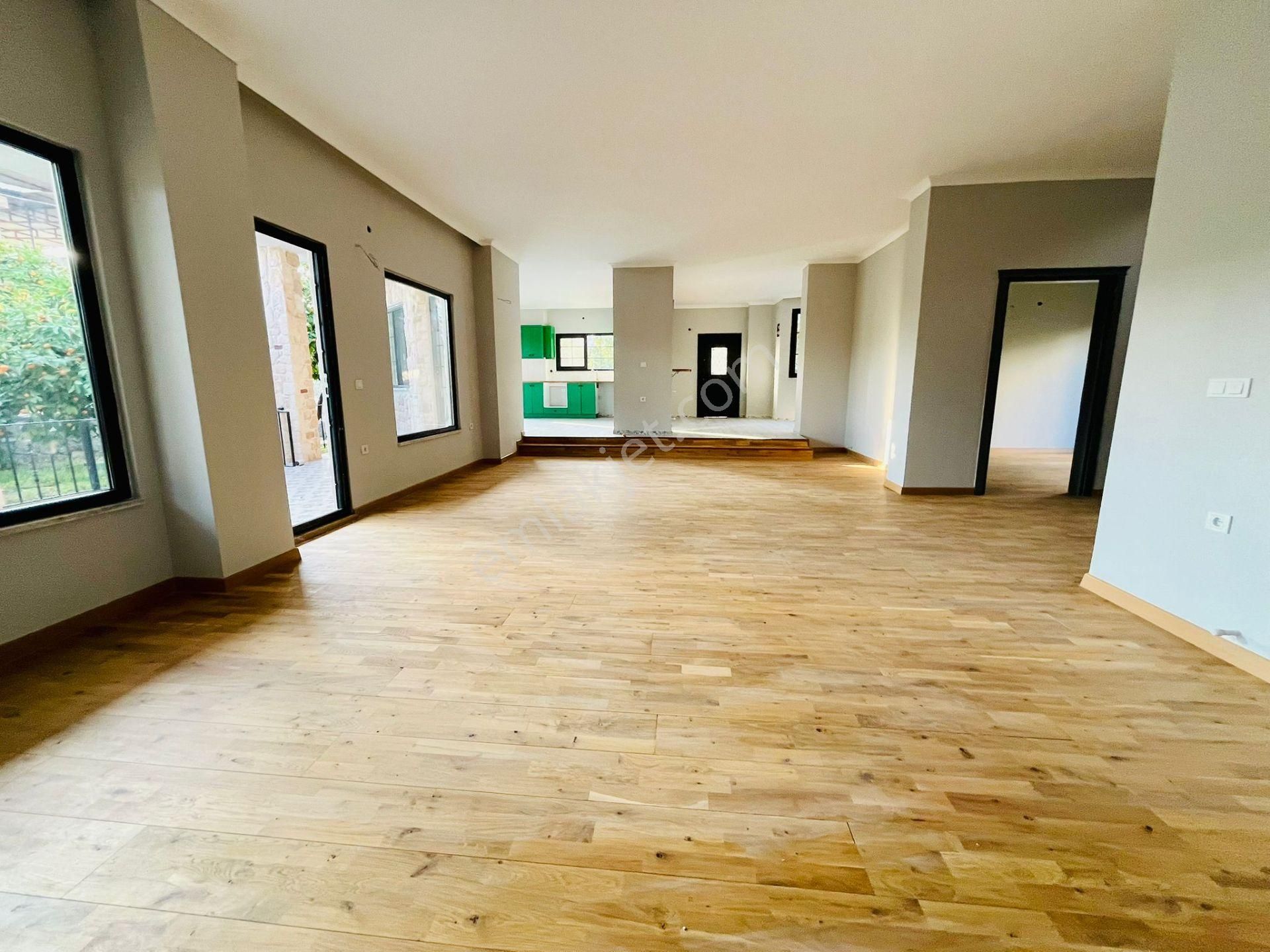 Yetki Yükselden Avcılarda 591 M2 Deniz Manzaralı Bağımsız Villa - Görsel 25