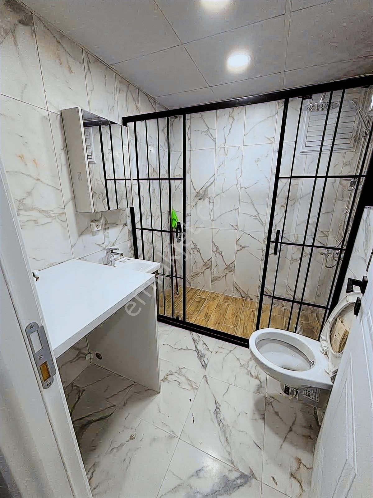 Atatürk Mahallesinde Kiralık Havuzlu Lüks Daire - Görsel 8