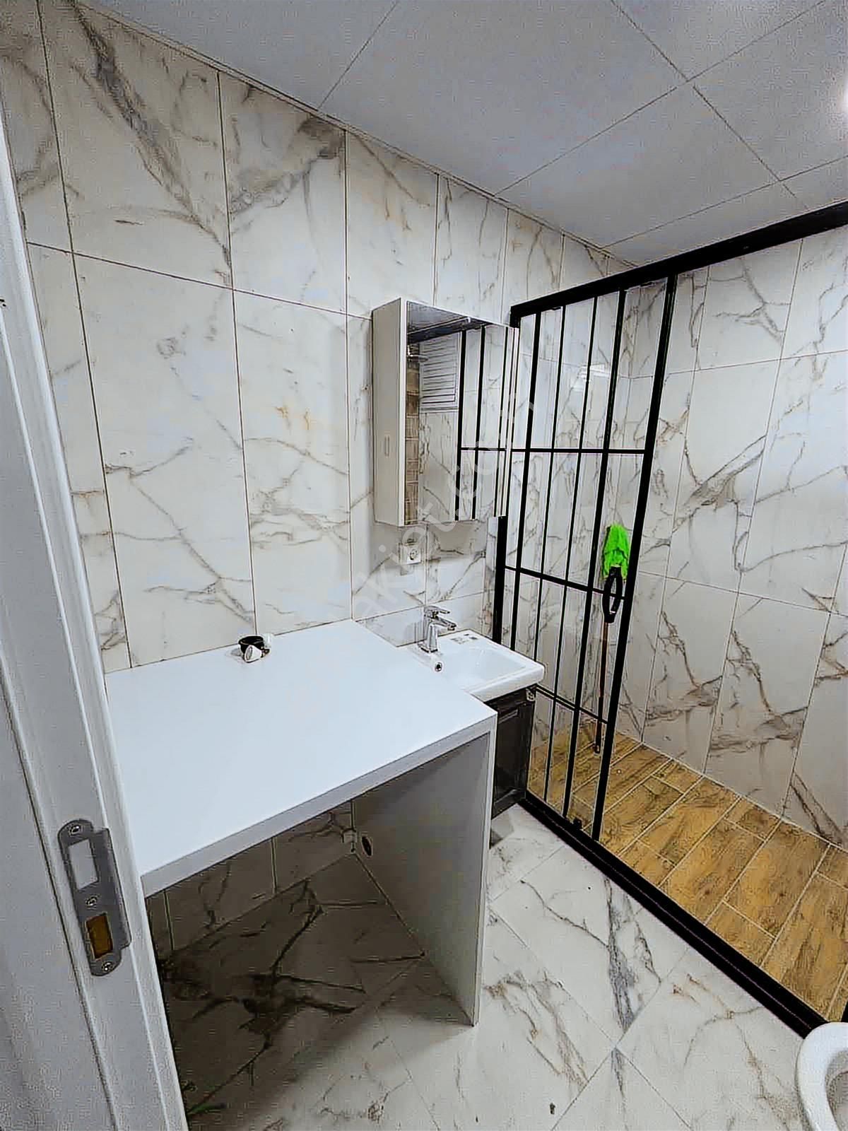 Atatürk Mahallesinde Kiralık Havuzlu Lüks Daire - Görsel 5