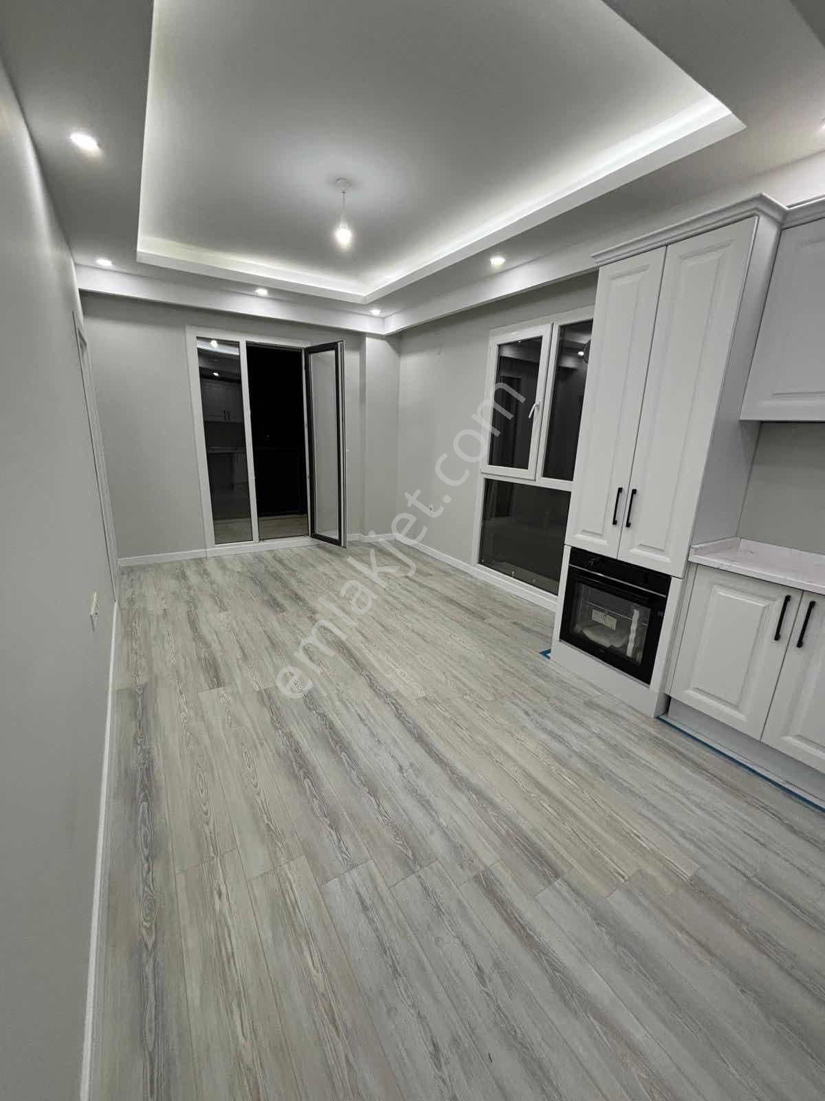 Atatürk Mahallesinde Kiralık Havuzlu Lüks Daire