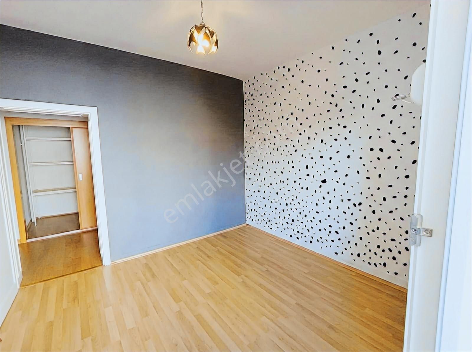 Ayrancı Yazanlar Sokak'ta, Otoparklı Ve Geniş Balkonlu 3+1 Daire - Görsel 22