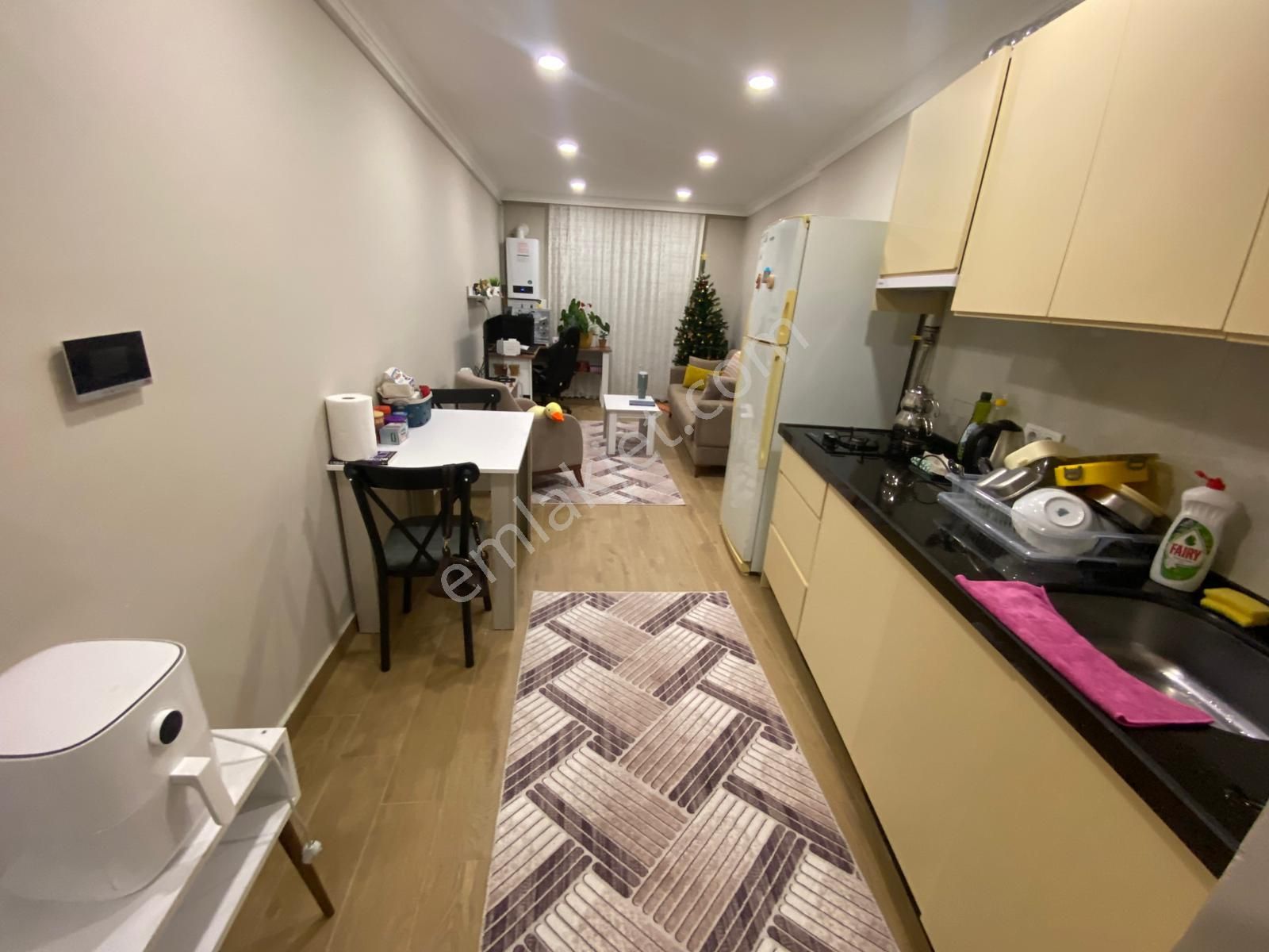 Trabzon Meydan'da Kiralık 1+1 Eşyalı Daire (uzun Süreli) - Görsel 2