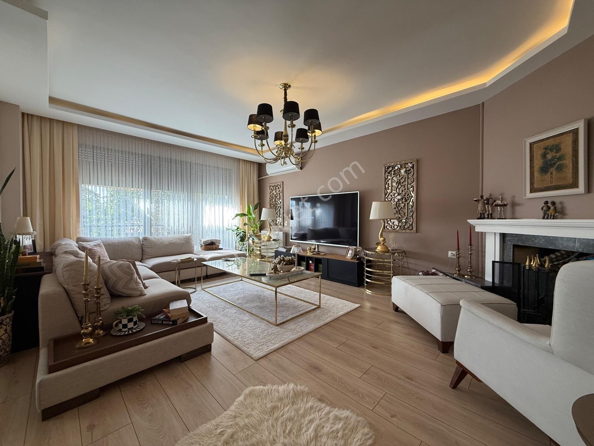 Cennetayağı'nda Lüks Konsept Özel Bir Yaşam Alanı - Görsel 3