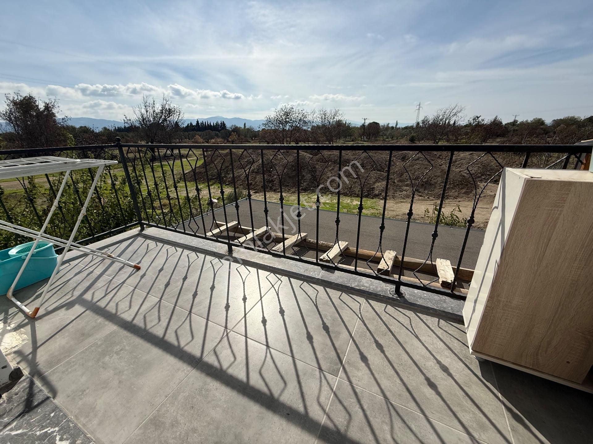 Cennetayağı'nda Lüks Konsept Özel Bir Yaşam Alanı - Görsel 24