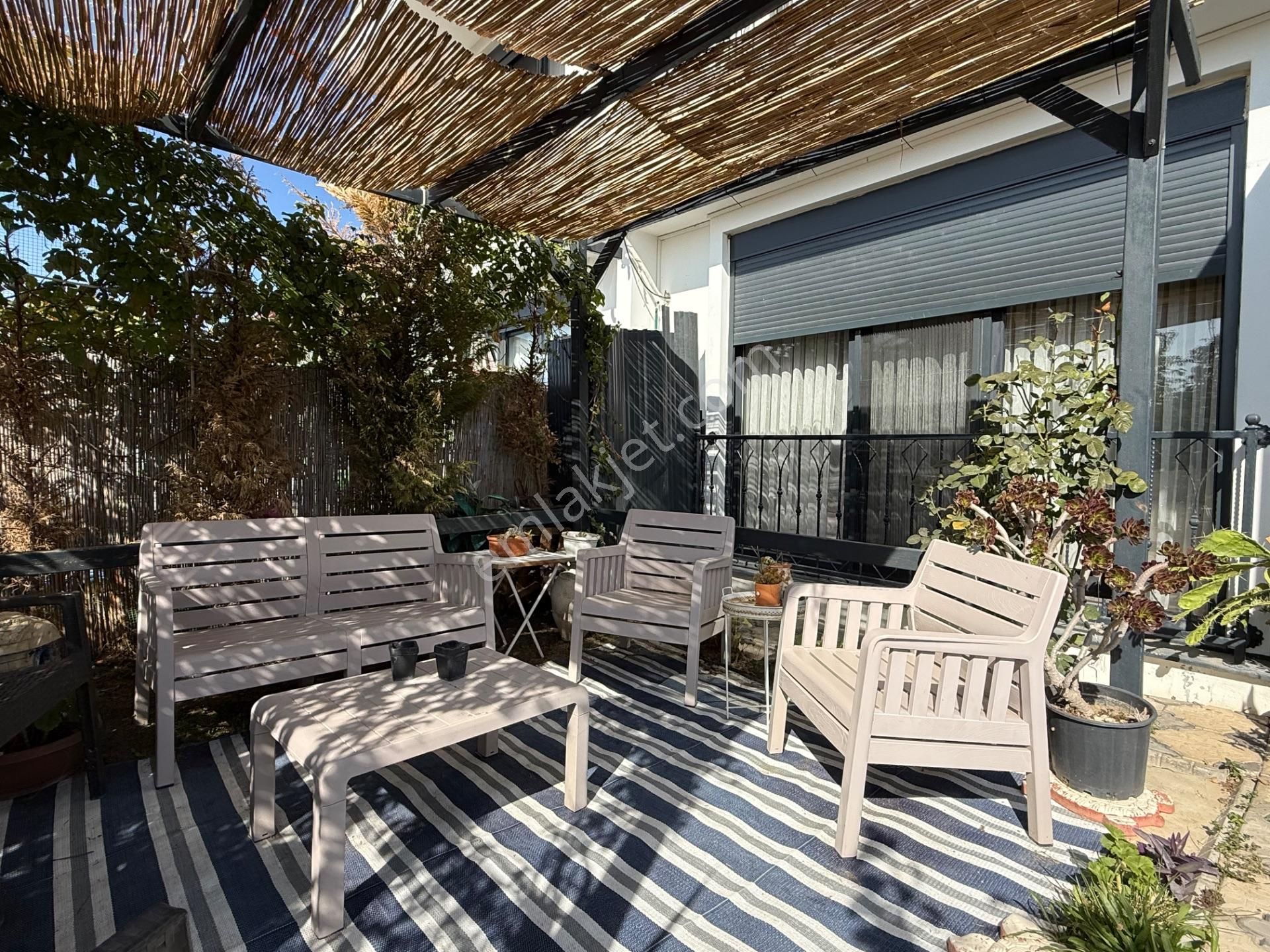 Cennetayağı'nda Lüks Konsept Özel Bir Yaşam Alanı - Görsel 30