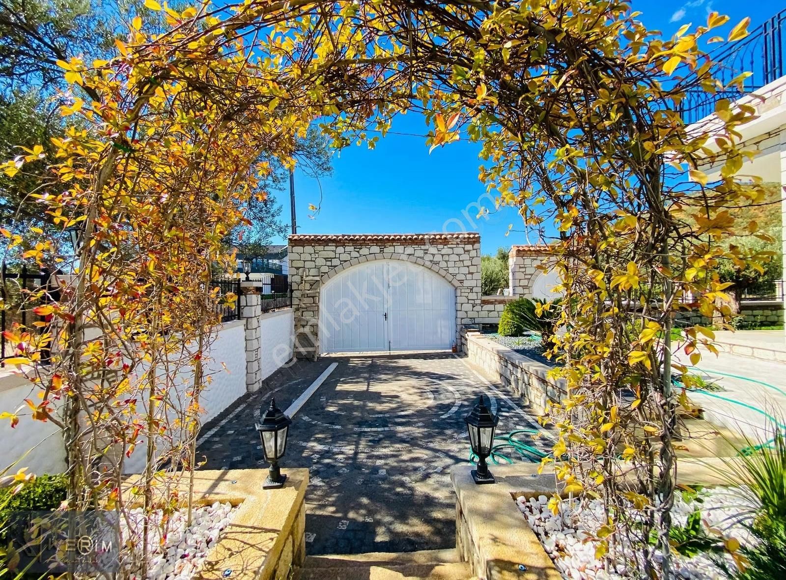 ▀kerim'den Altınoluk 4+1 Satılık Alaçatı Müstakil, Havuzlu Villa - Görsel 30