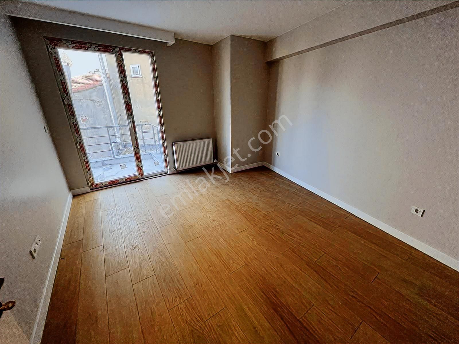 Üsküdar Tam Merkezde Harika Lokasyonda,kiralık İşyeri - Görsel 15