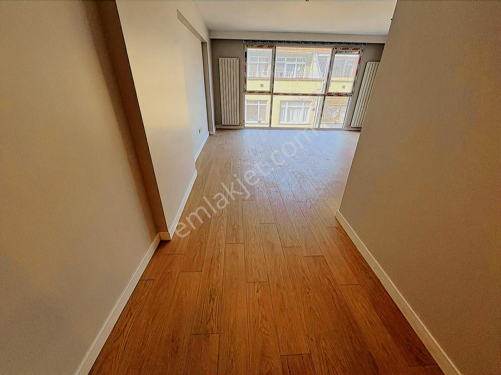 Üsküdar Tam Merkezde Harika Lokasyonda,kiralık İşyeri - Görsel 13