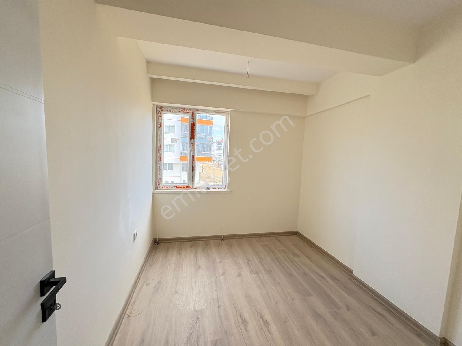 Sincan Fevzi Çakmak Mah.iskanlı Asansörlü Satılık 2+1 Daire - Görsel 5