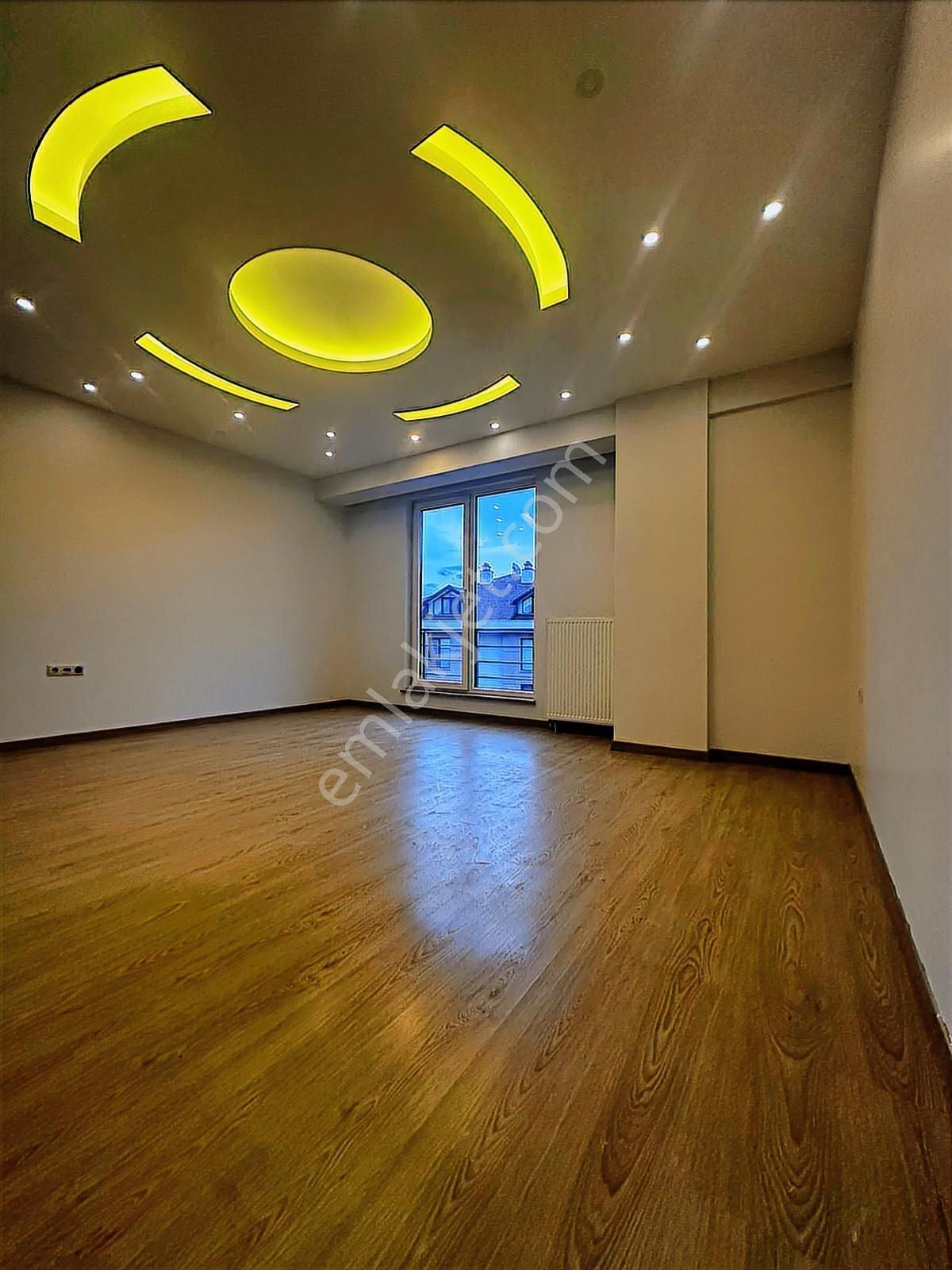 Remax Advantage'dan Balat Ormanı Manzaralı 4+1 Kiralık Daire - Görsel 13