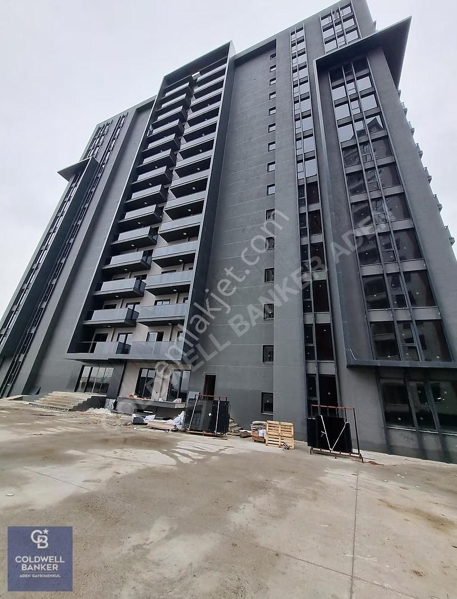 Anadolu Blv. Cephe Metro Ve Podıum Avm Yürüme Mesafesi 1+1 50 M2