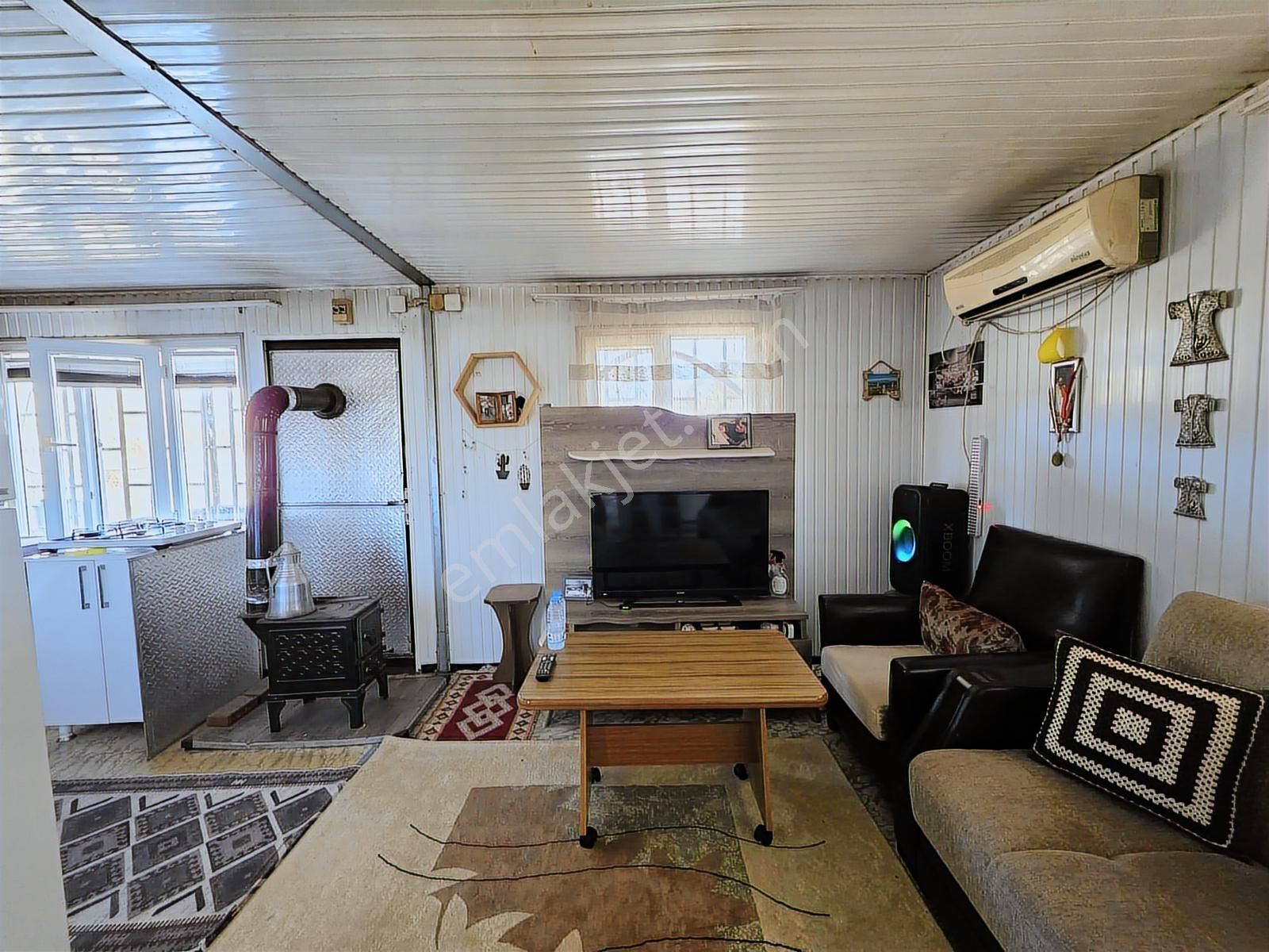 Kandıra Sarıahmetler Köy İçi İmarlı, Yapı Ve Ahırı İle Satılık - Görsel 11