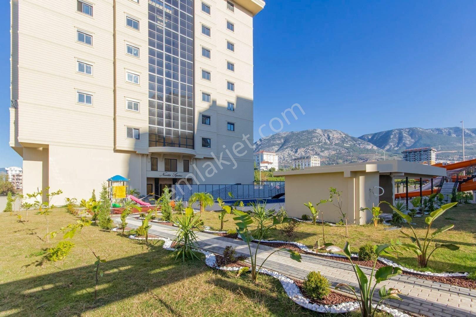 Alanya Mahmutlar’da Lüks Sitede Güney Cepheli 1+1 Daire - Görsel 4