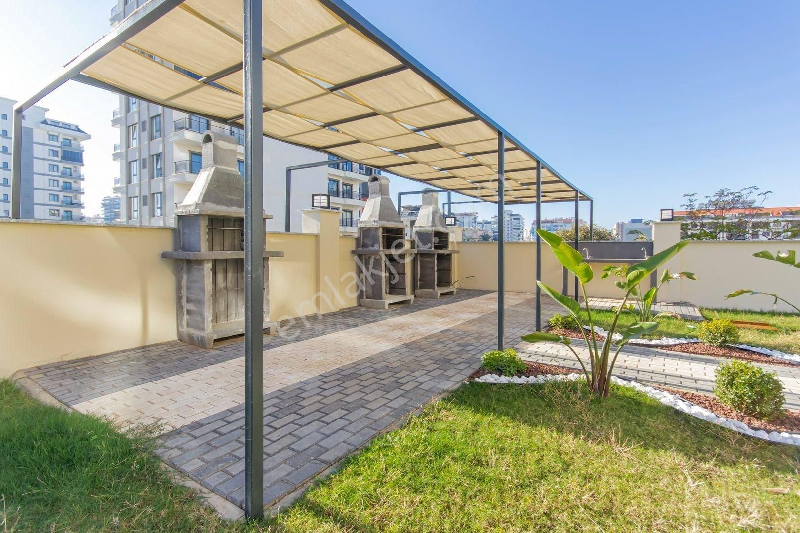 Alanya Mahmutlar’da Lüks Sitede Güney Cepheli 1+1 Daire - Görsel 5