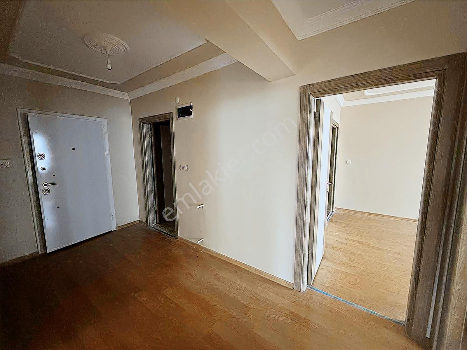 Yılandarda Havuzlu Site İçerisinde 3+1 110 M2 Net Bahçe Katı - Görsel 14