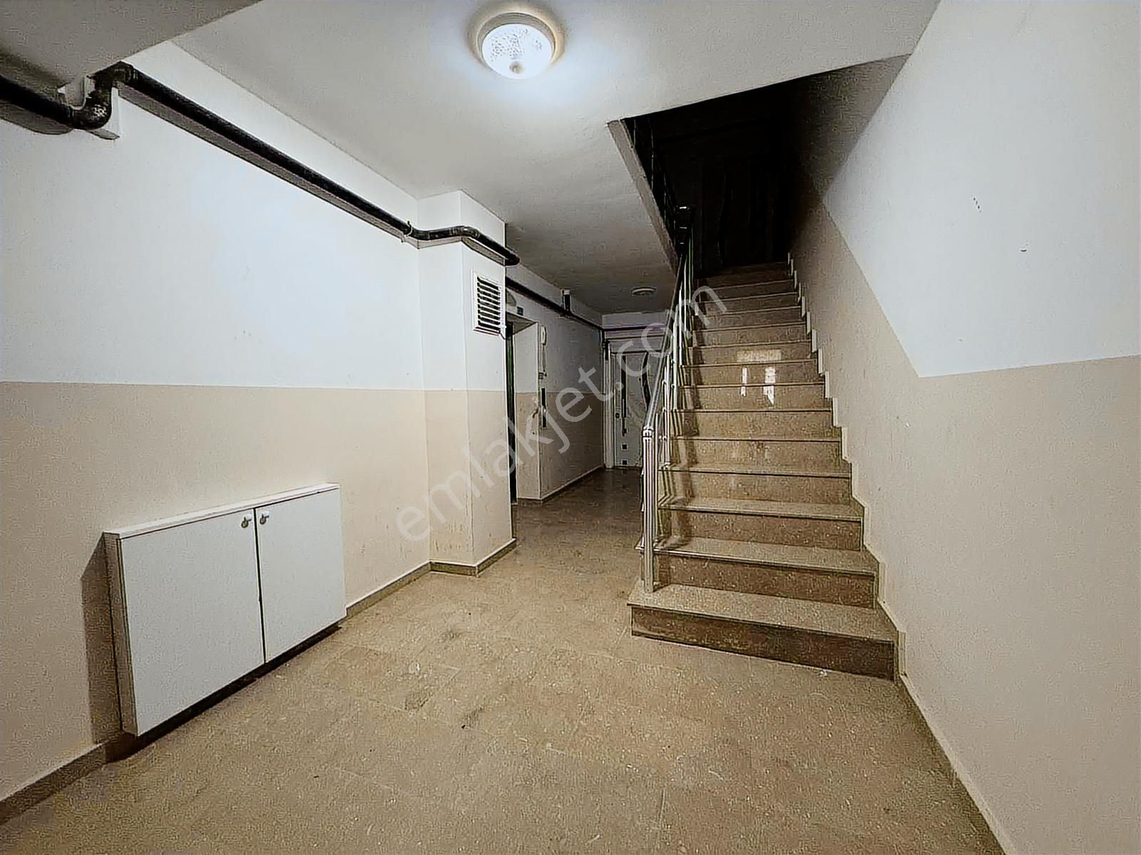 Yılandarda Havuzlu Site İçerisinde 3+1 110 M2 Net Bahçe Katı - Görsel 7