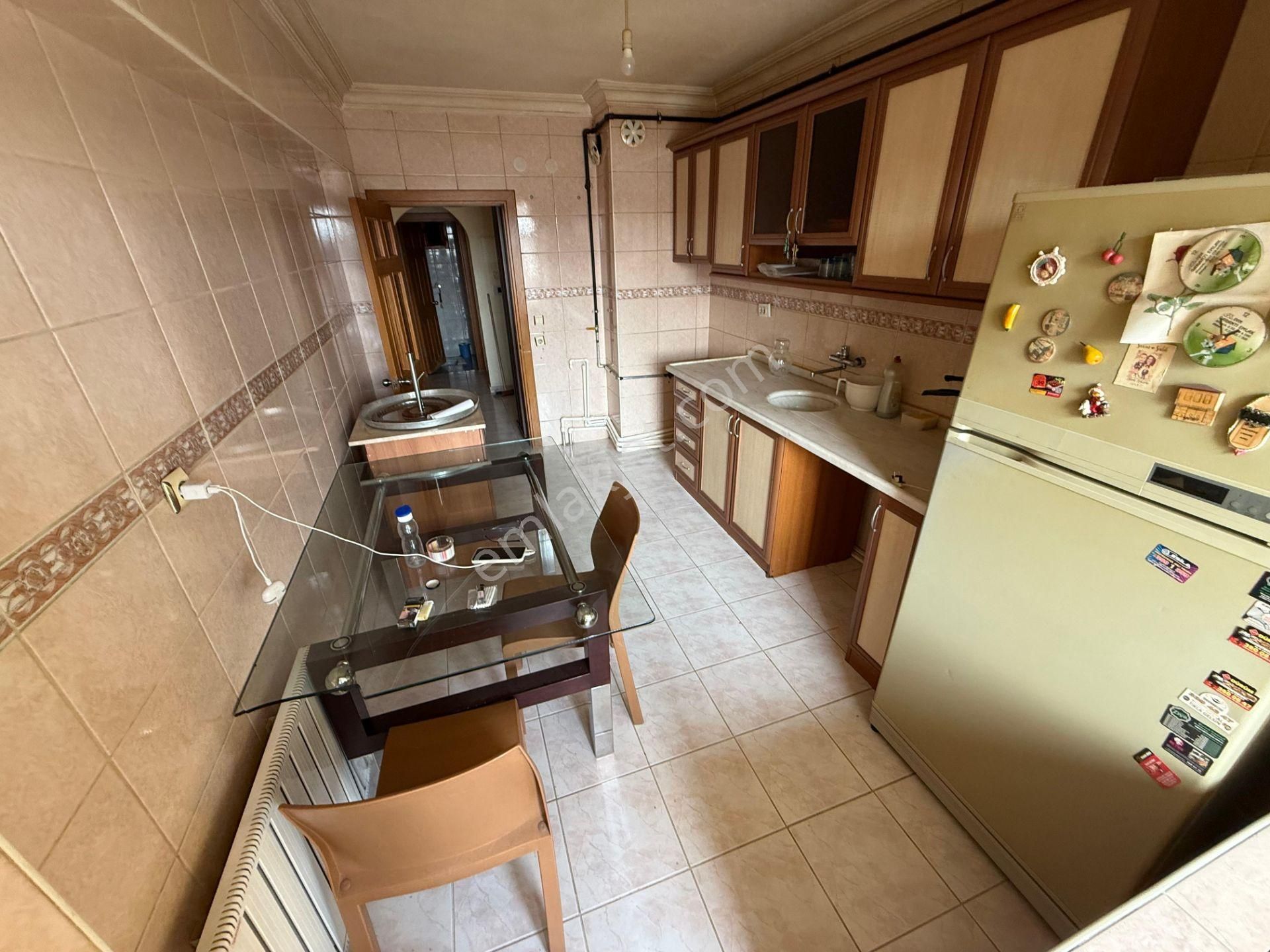 Keçiörenmerkezde 3+1metroya Ve Belediye Binanısna Yürümemesafesi - Görsel 4