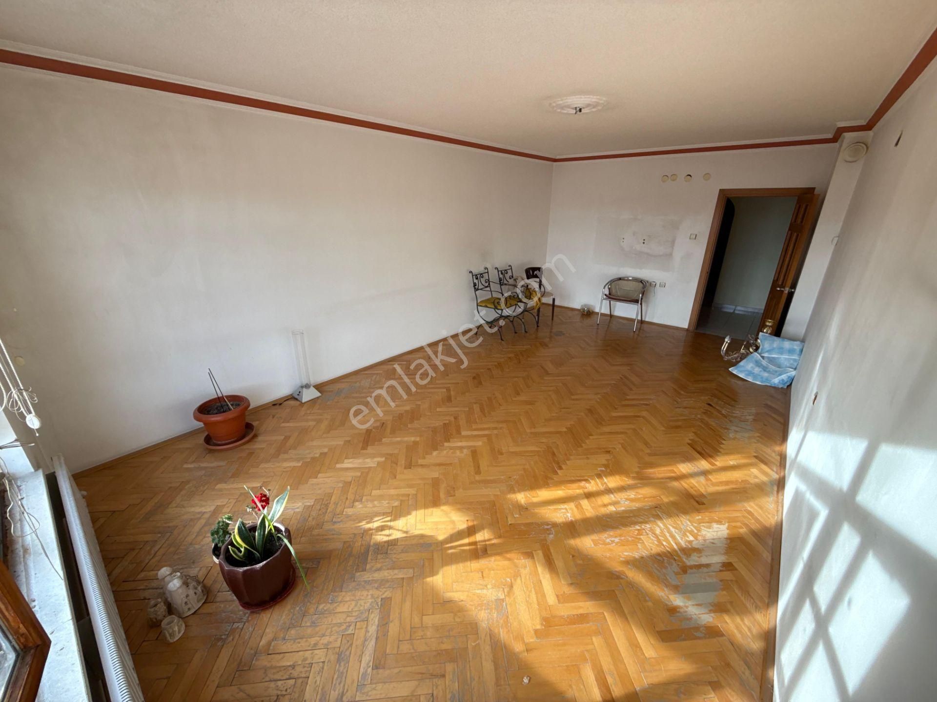 Keçiörenmerkezde 3+1metroya Ve Belediye Binanısna Yürümemesafesi - Görsel 31