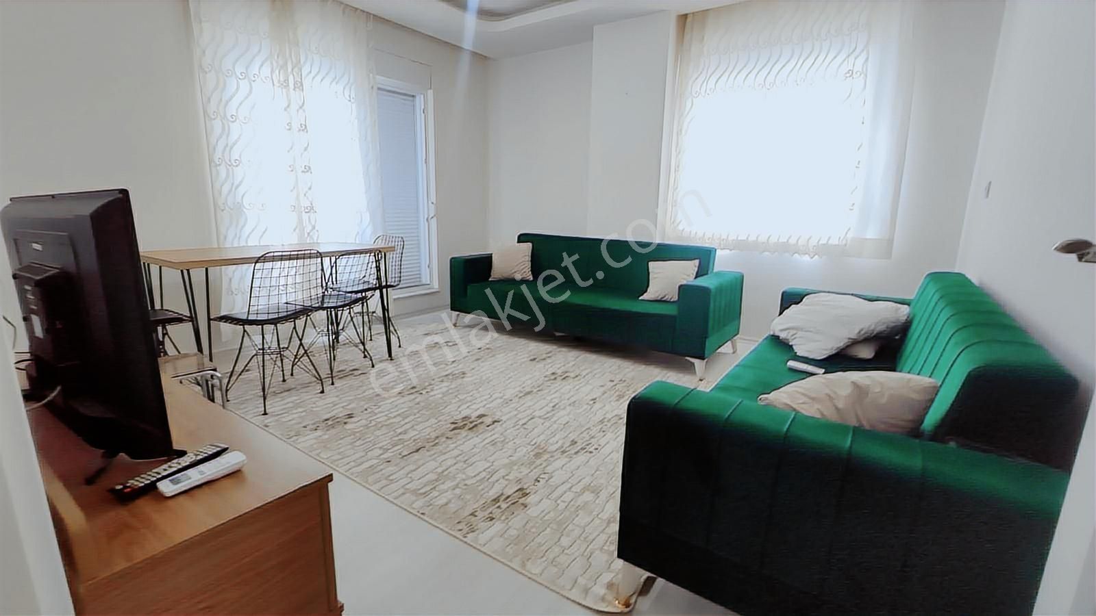 Karaca'dan Ulusoy Caddesınde Full Eşyalı Arakat