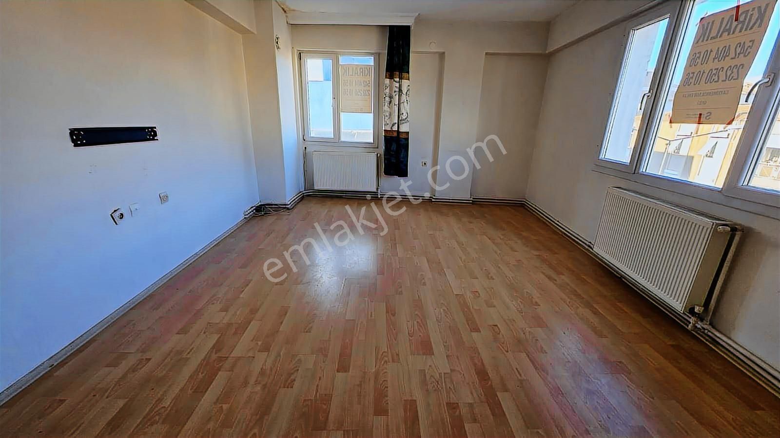 Ali Rıza Avni Blv. Üzerinde 2+1 Arakat Daire - Görsel 14