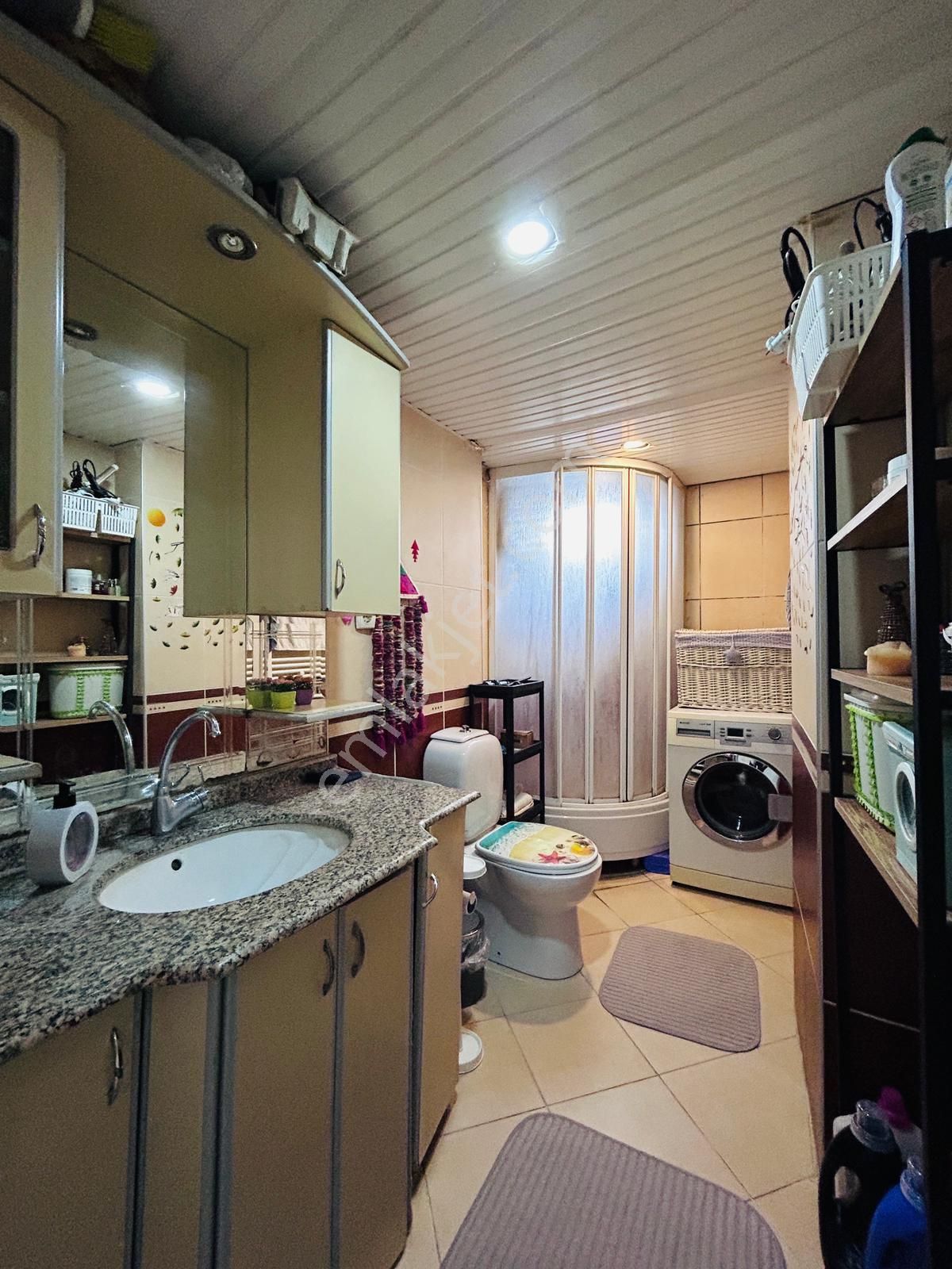 Mevlana Caddesi Üzeri Asansörlü Arakat Geniş 3+1 - Görsel 27
