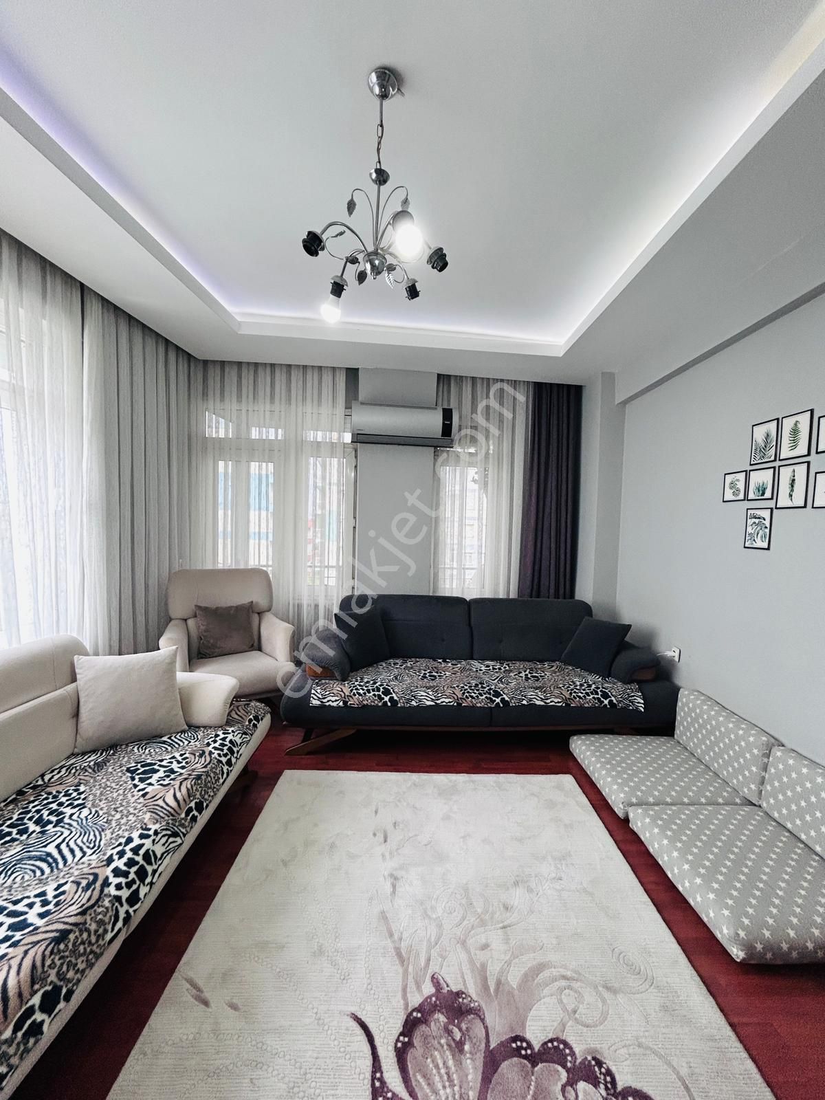 Mevlana Caddesi Üzeri Asansörlü Arakat Geniş 3+1 - Görsel 7