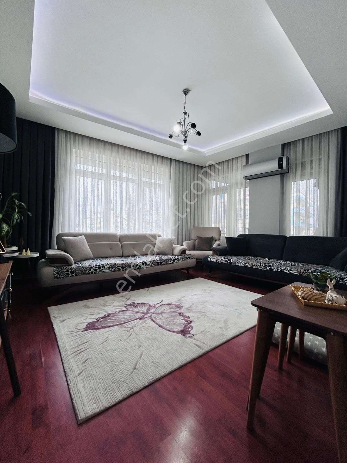 Mevlana Caddesi Üzeri Asansörlü Arakat Geniş 3+1 - Görsel 6