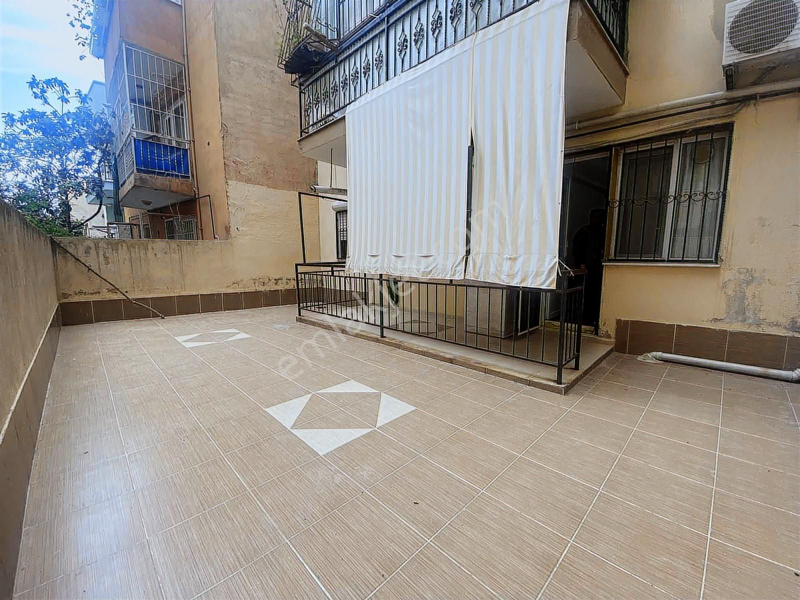 Nurfen'den Pazaryeri Karşısı Genç Binada Geniş Bahçeli 3+1 Daire - Görsel 16