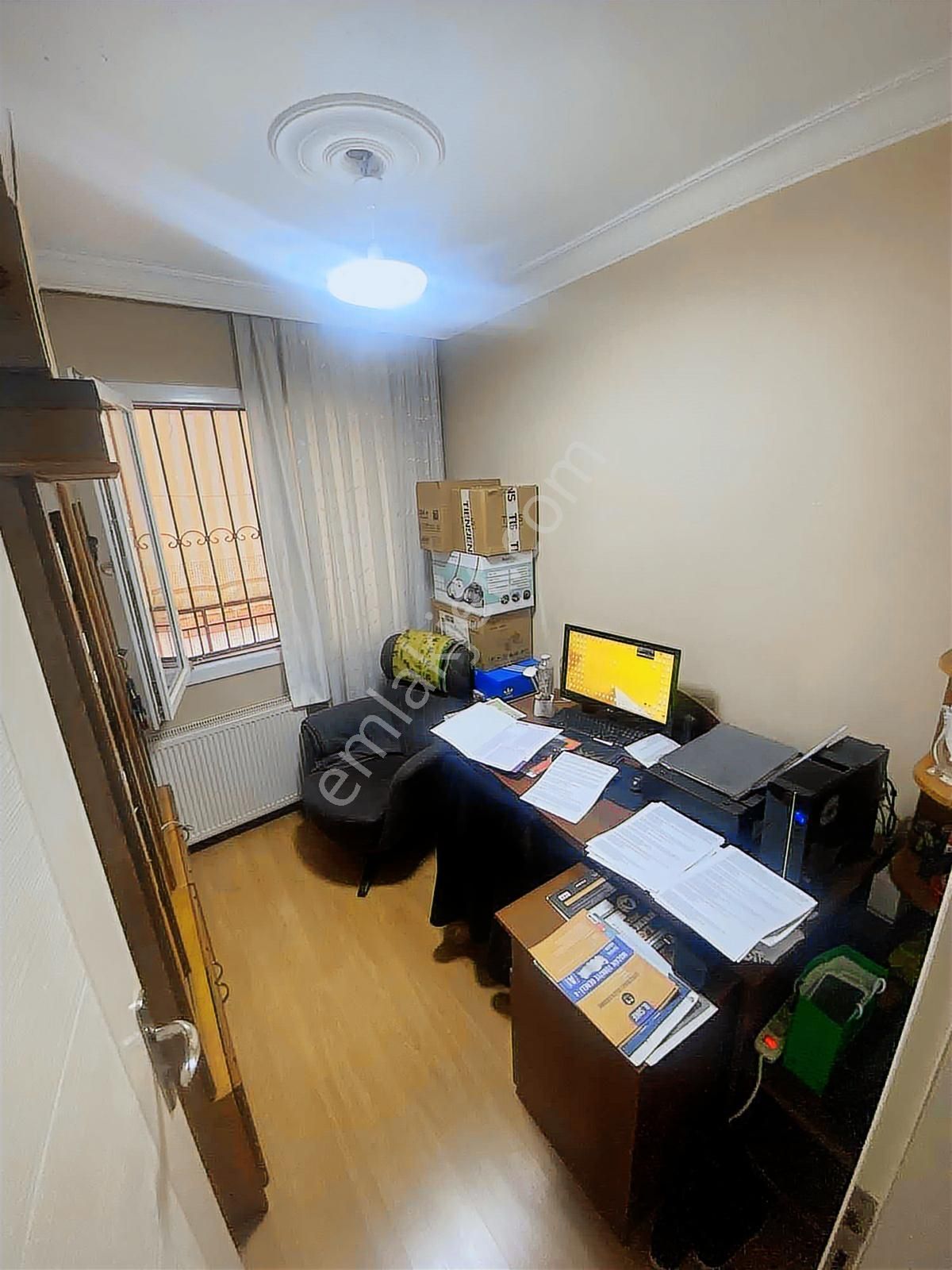 Nurfen'den Pazaryeri Karşısı Genç Binada Geniş Bahçeli 3+1 Daire - Görsel 7