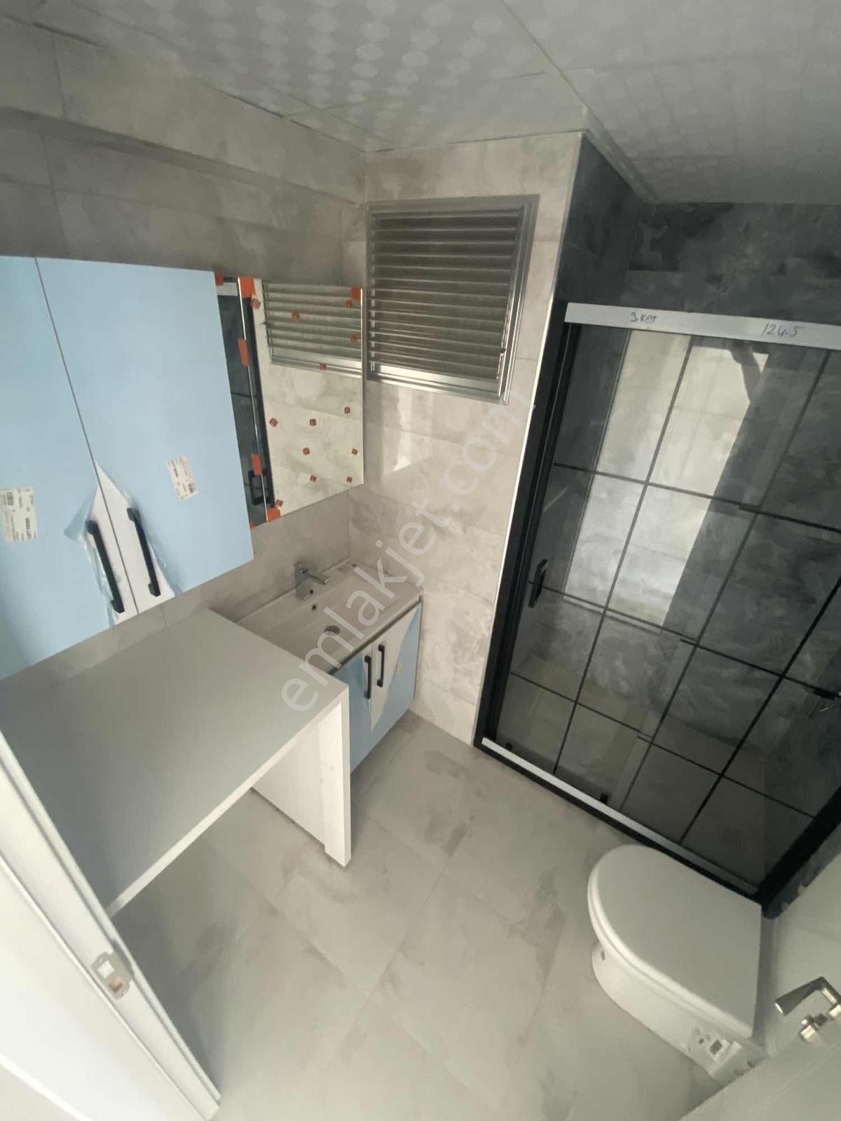 Nurfen'den Hastane Yanı Sıfır Ebeveyn Banyolu Geniş 3+1 Daire - Görsel 3