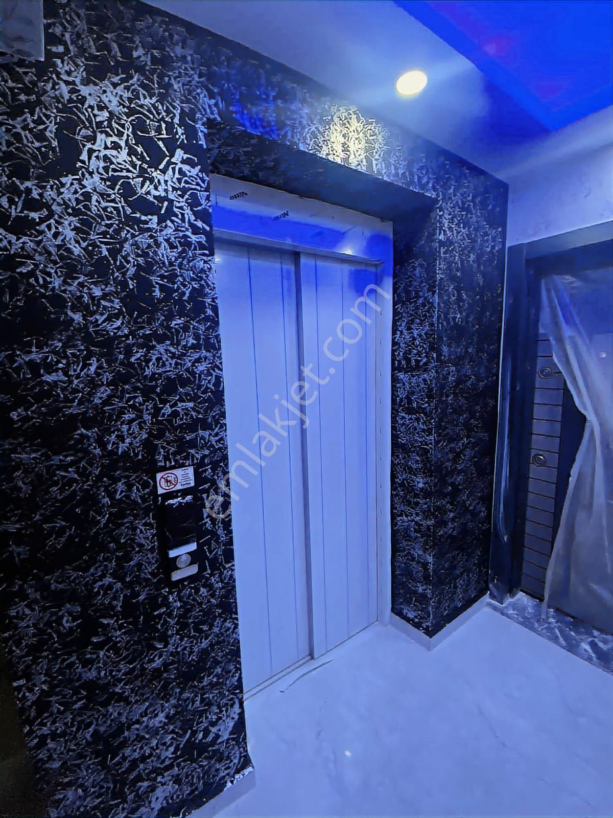 Nurfen'den Hastane Yanı Sıfır Ebeveyn Banyolu Geniş 3+1 Daire - Görsel 12