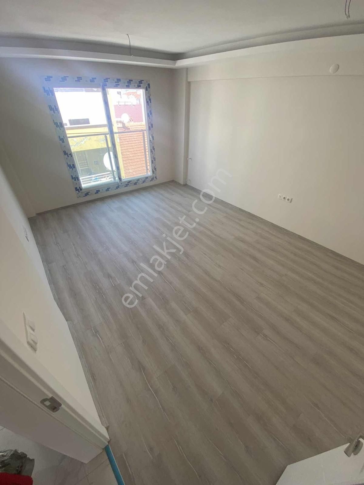 Nurfen'den Hastane Yanı Sıfır Ebeveyn Banyolu Geniş 3+1 Daire - Görsel 7