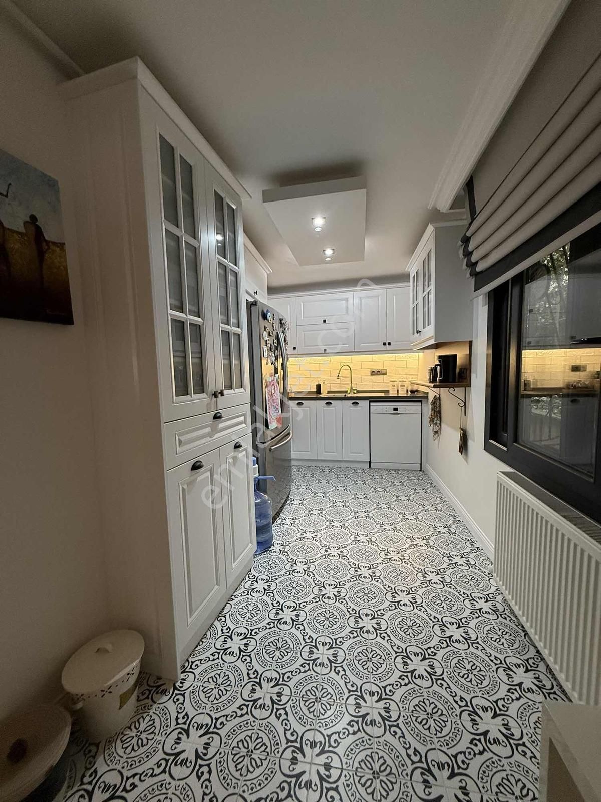 Nurfen'den Lüks Tadilatlı İnönü Caddesi Altı 4+1 Satılık Daire - Görsel 12