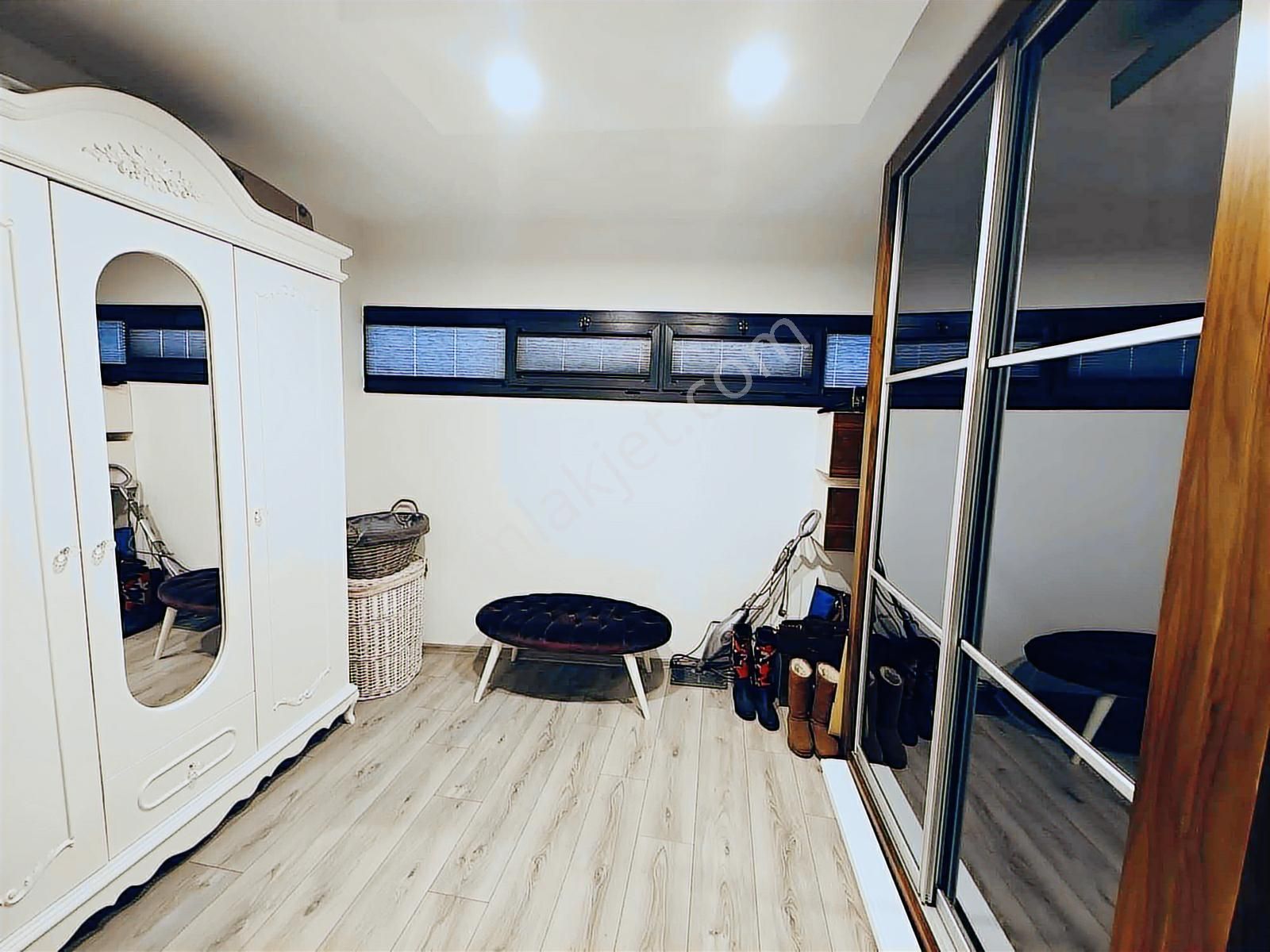 Nurfen'den Lüks Tadilatlı İnönü Caddesi Altı 4+1 Satılık Daire - Görsel 8