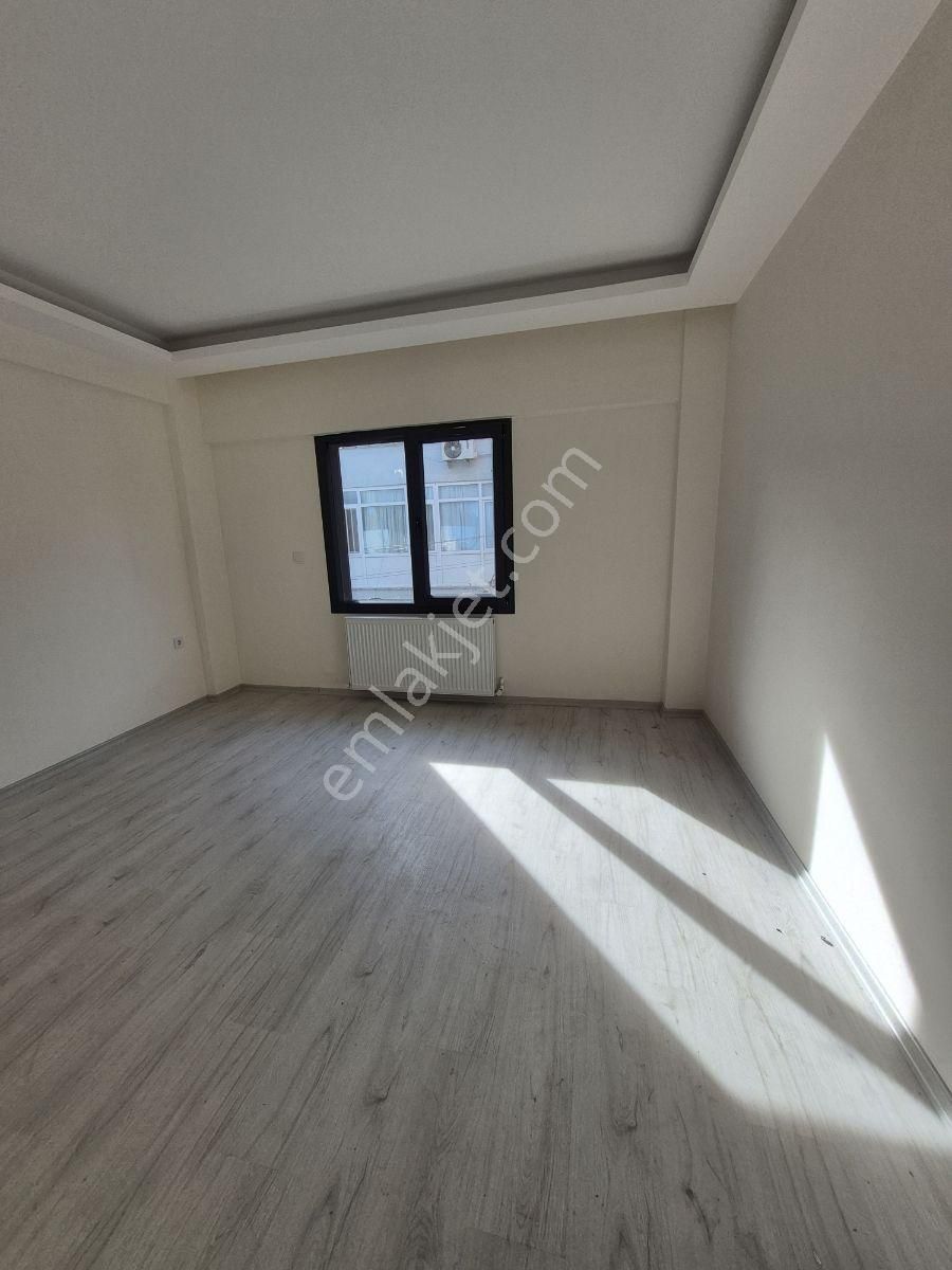 Nurfen 'den Gülyaka Mh'de Yeni Bina Otoparklı Asansörlü 2+1daire - Görsel 14