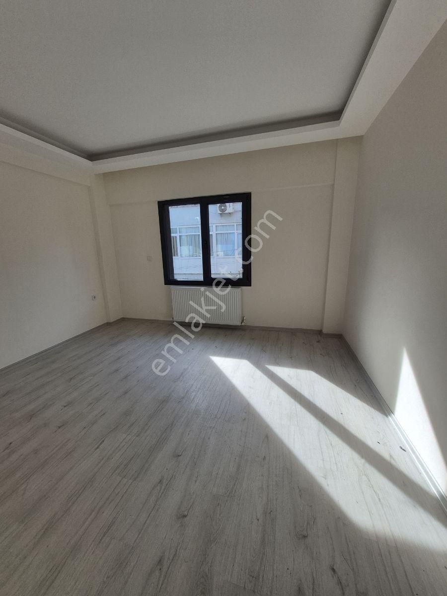 Nurfen 'den Gülyaka Mh'de Yeni Bina Otoparklı Asansörlü 2+1daire - Görsel 3
