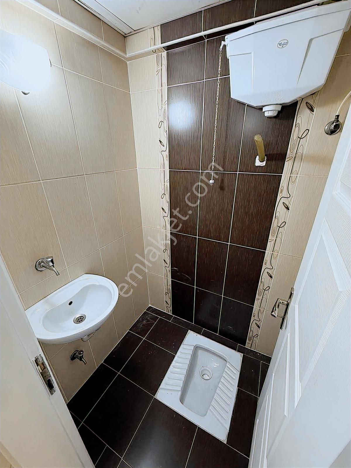 Nurfen'den Cadde Üstü Genç Binada Kapalı Otoparklı Geniş Daire - Görsel 17