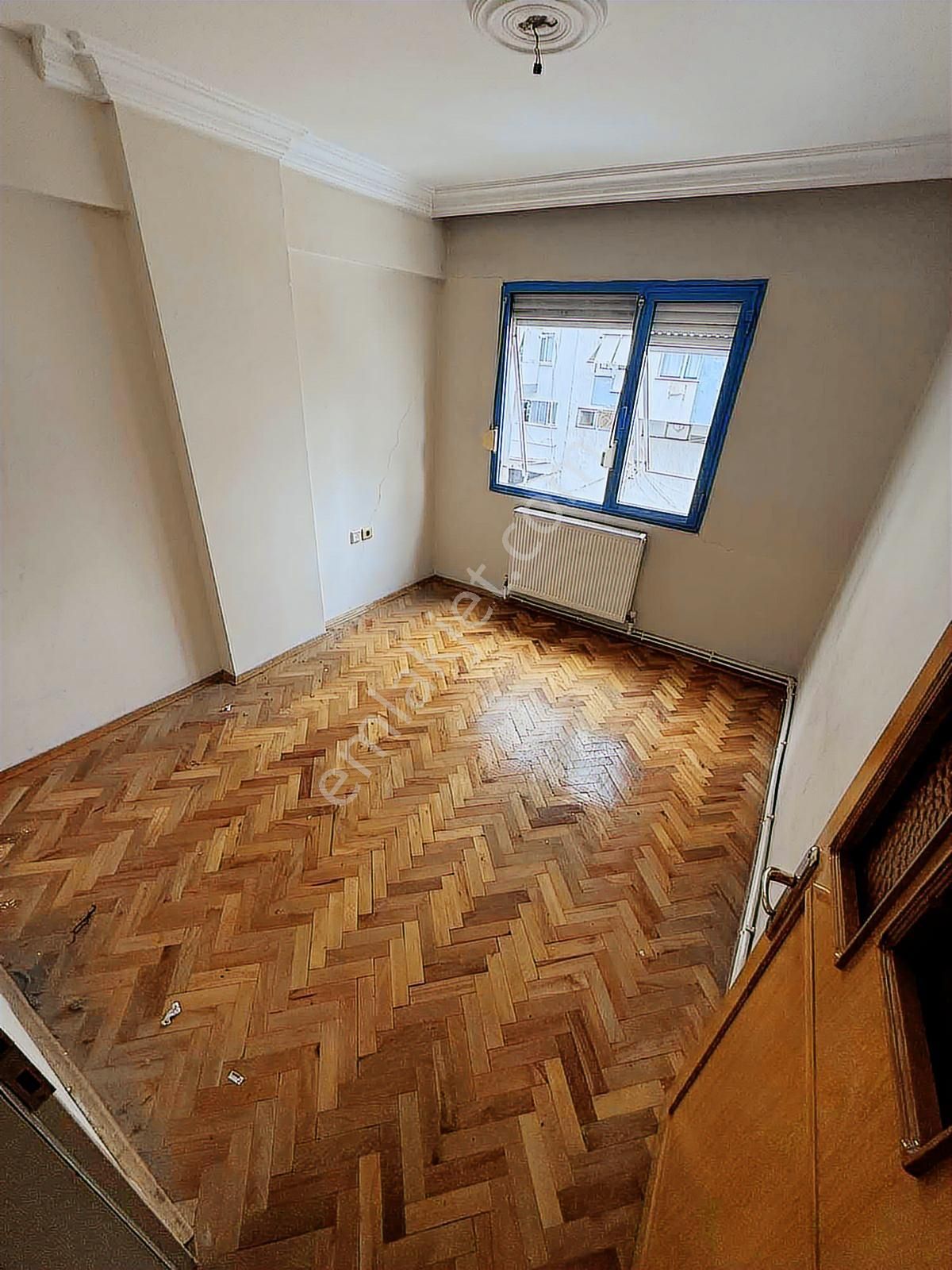 Nurfen'den Cadde Yakını Köşe Bina Arakat Geniş Otoparklı Kiralık - Görsel 15