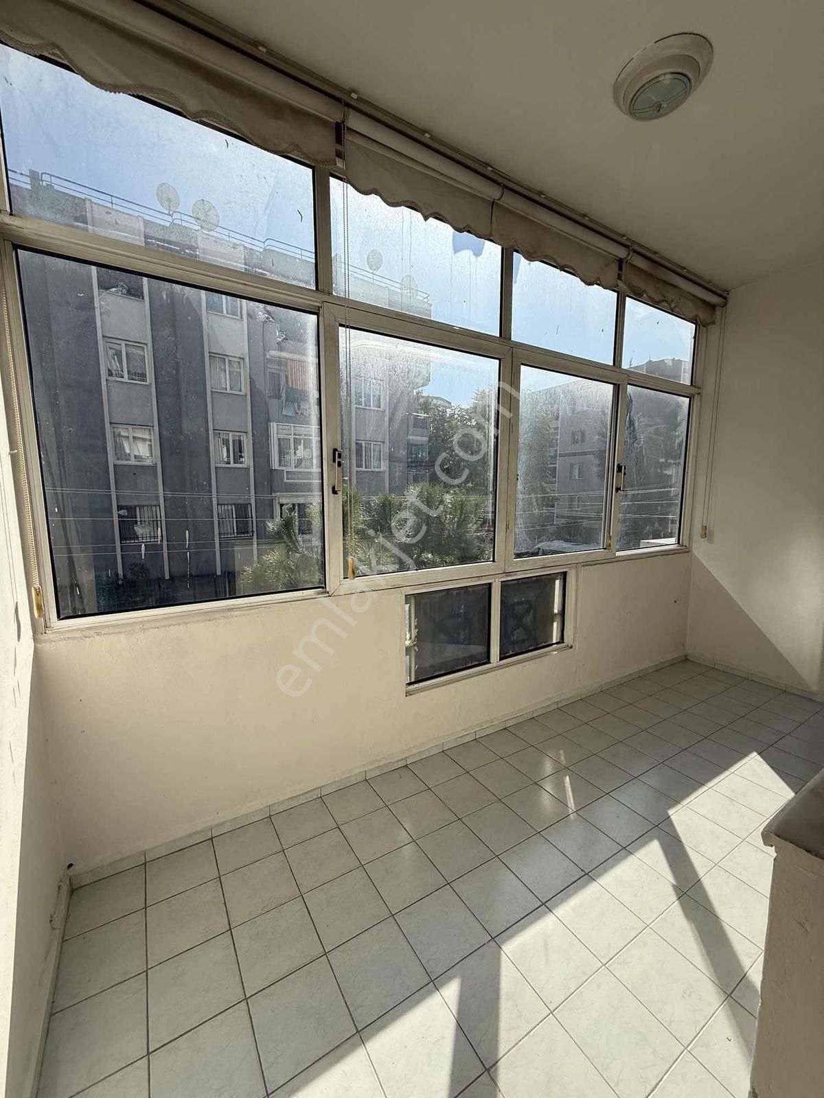 Nurfen'den Cadde Yakını Köşe Bina Arakat Geniş Otoparklı Kiralık - Görsel 14