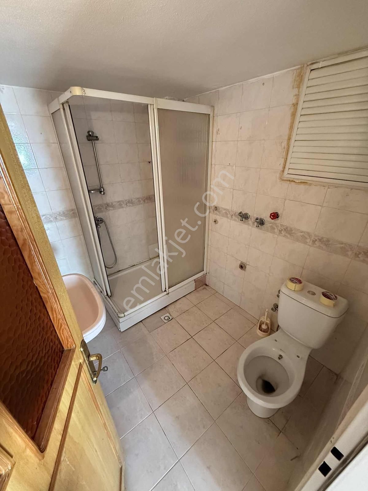 Nurfen'den Cadde Yakını Köşe Bina Arakat Geniş Otoparklı Kiralık - Görsel 11