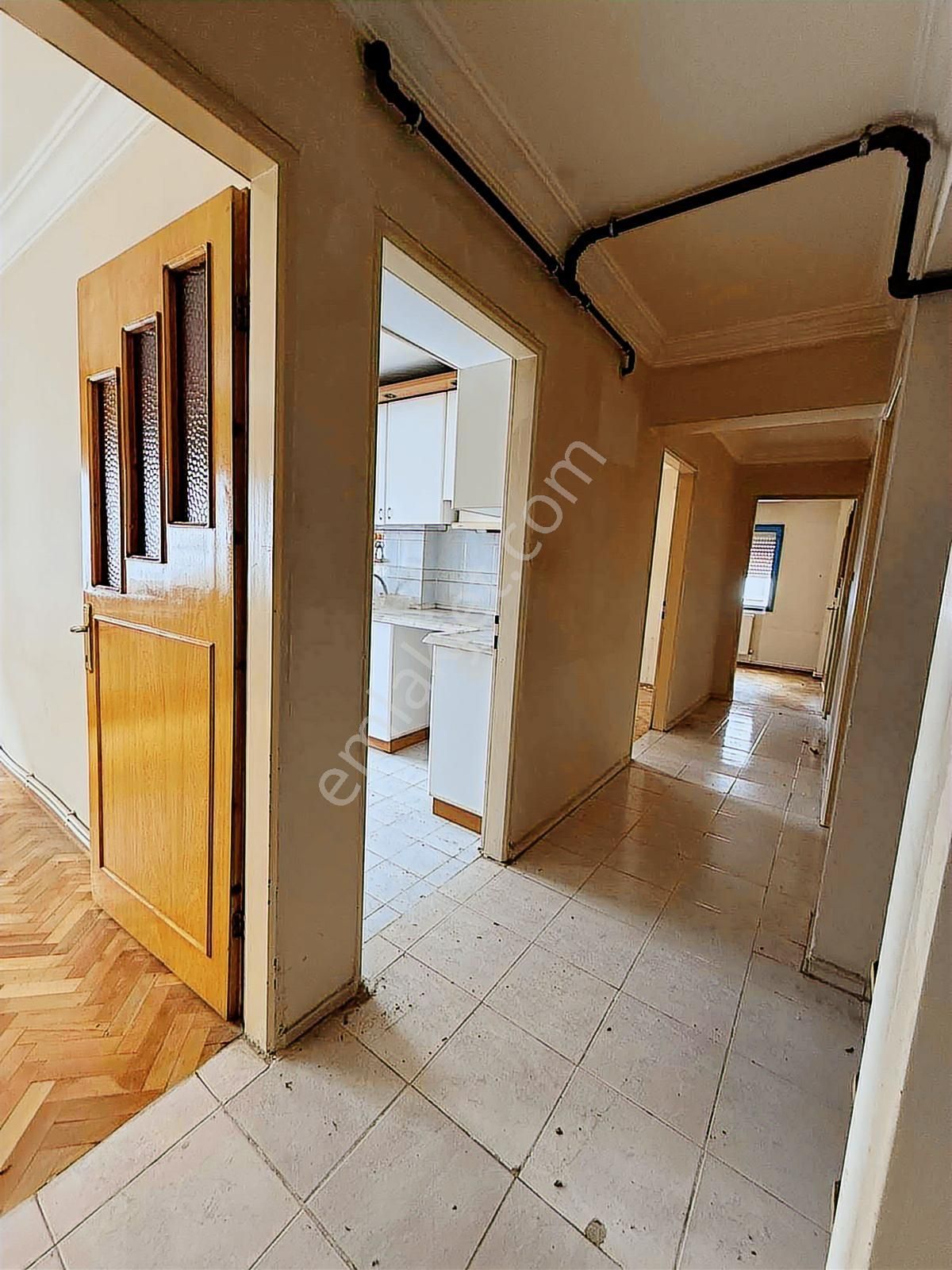 Nurfen'den Cadde Yakını Köşe Bina Arakat Geniş Otoparklı Kiralık - Görsel 5