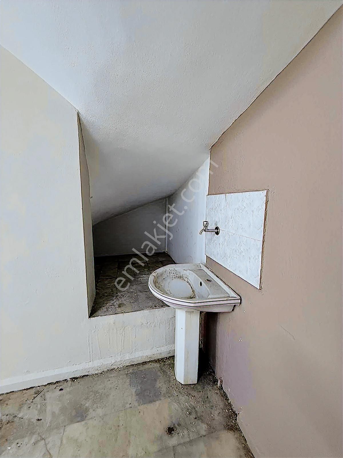 Nurfen'den Geniş Çift Girişli Wcli Kiralık Dükkan - Görsel 6