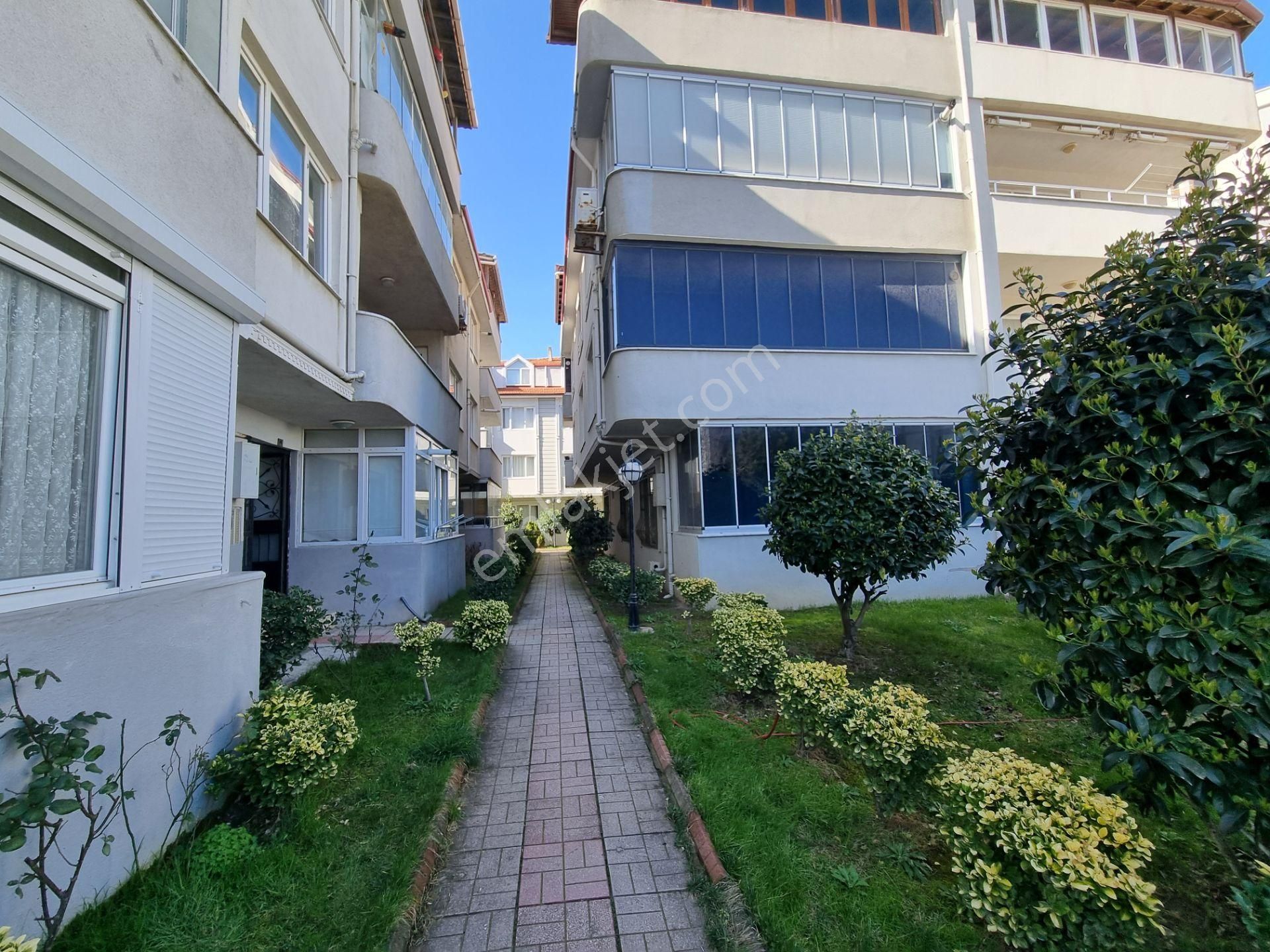 Karasu Denize Birinci Parsel Havuzlu Site Satılık 2+1 - Görsel 6