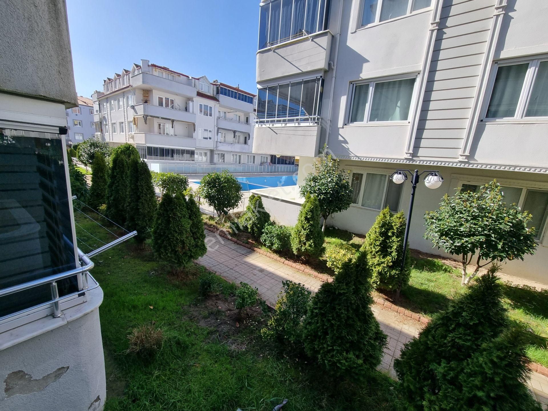 Karasu Denize Birinci Parsel Havuzlu Site Satılık 2+1 - Görsel 26
