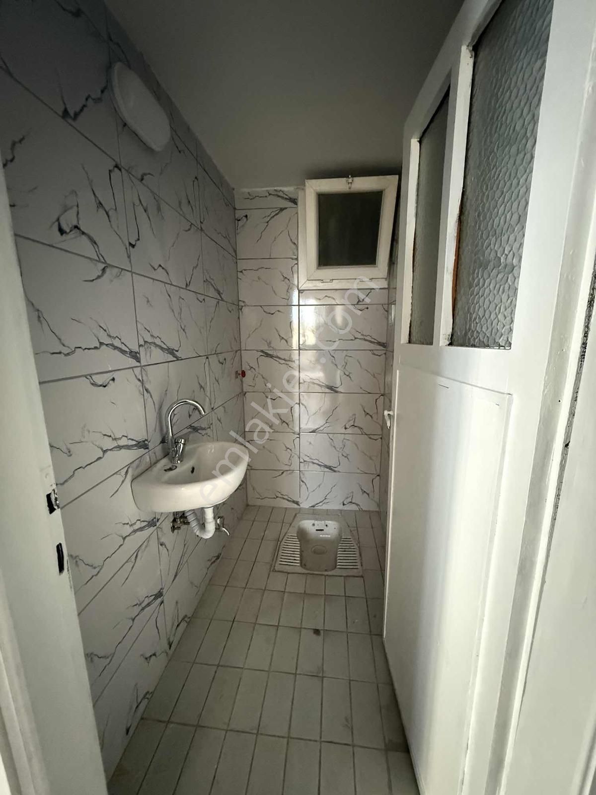 Nurfen'den Cadde Yakını Köşe Binada 3+1 Arakat Kiralık - Görsel 5