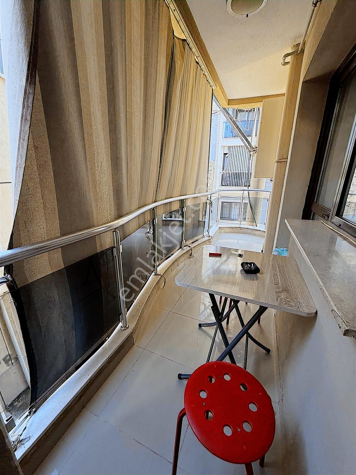 Nurfen'den Genç Köşe Binada Arakat Kapalı Otoparklı Daire - Görsel 13