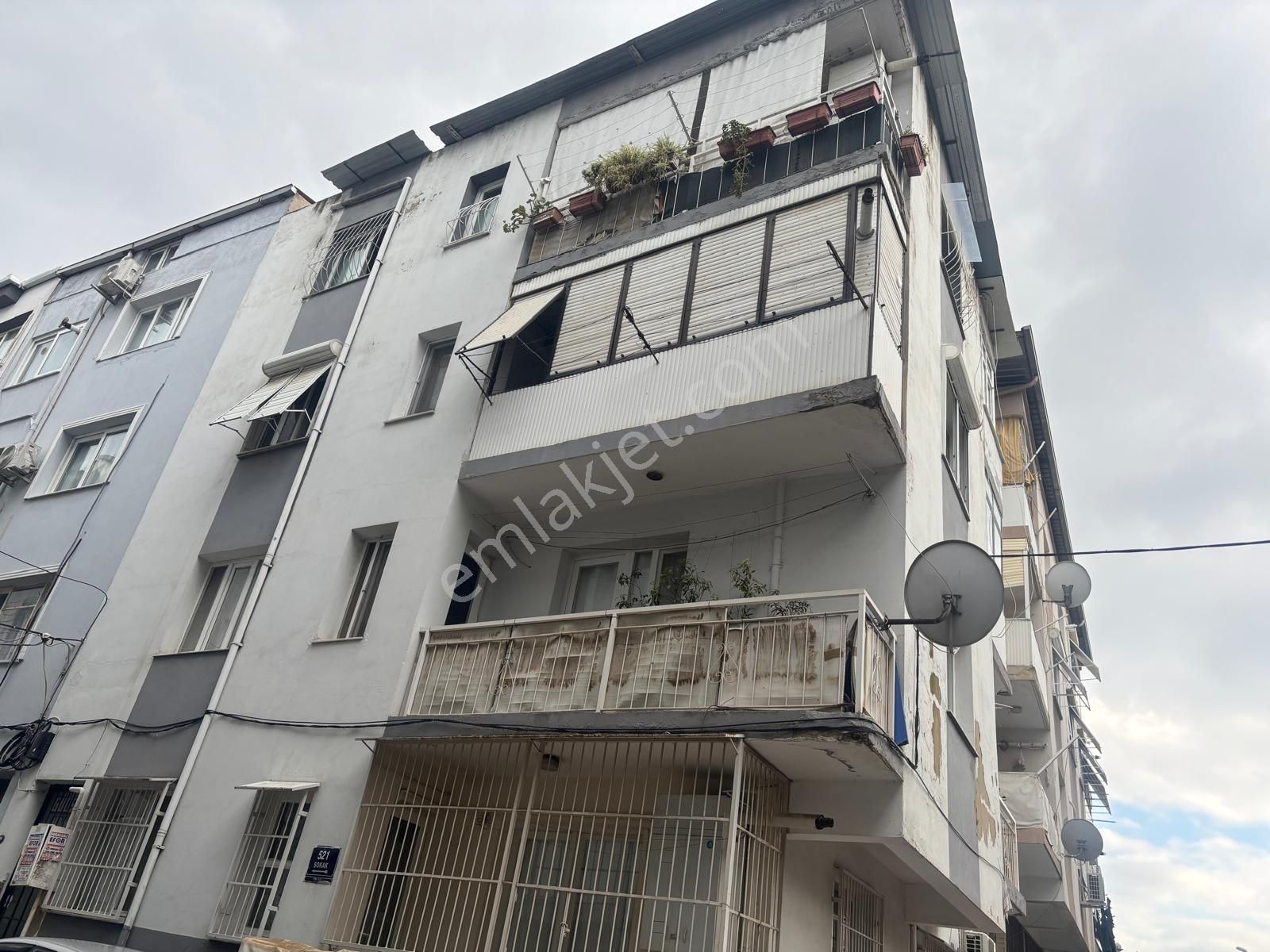 Güneşli Mah De Aydınlık Geniş Satılık 2+1 Daire