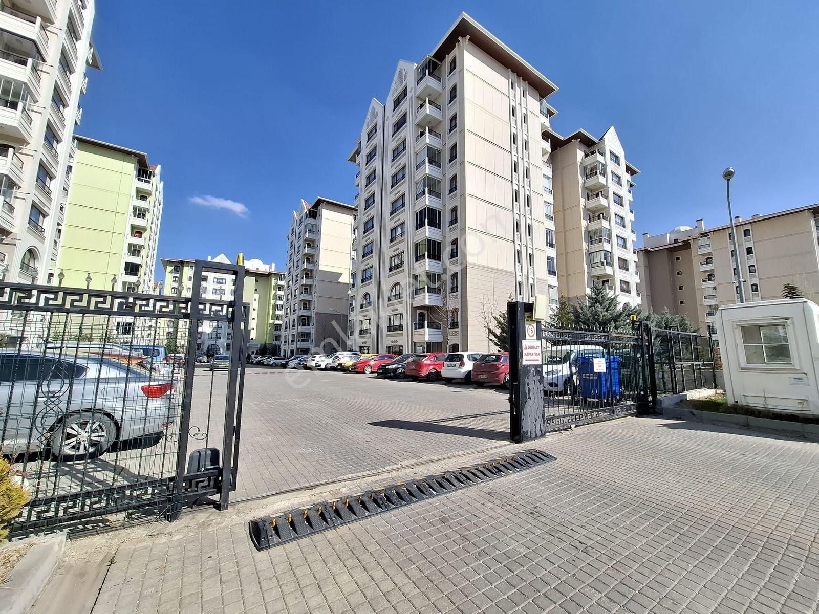 Kuzeykent 686 Etap Geniş Ferah Kiralık Daire - Görsel 30