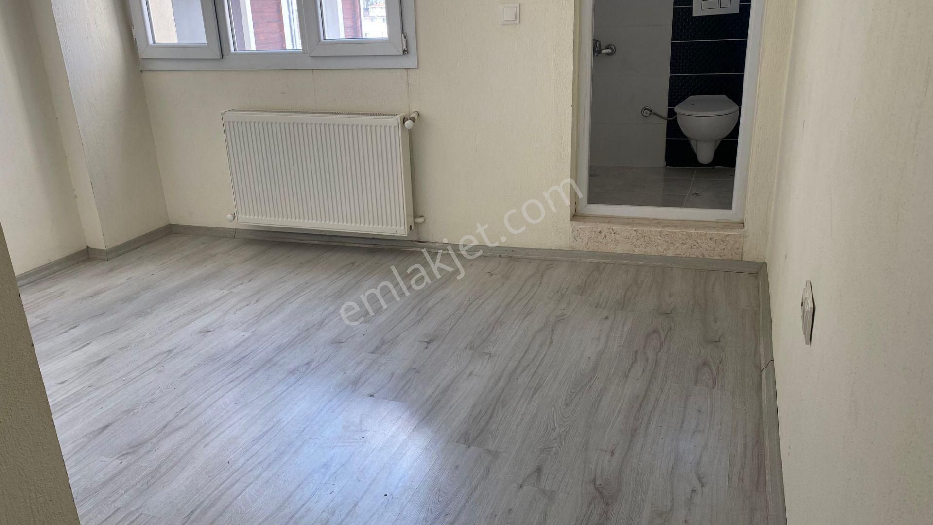 Buket Emlaktan Kiralık 2+1 Daire Doğal Gazlı Ebeveyn Banyolu - Görsel 10