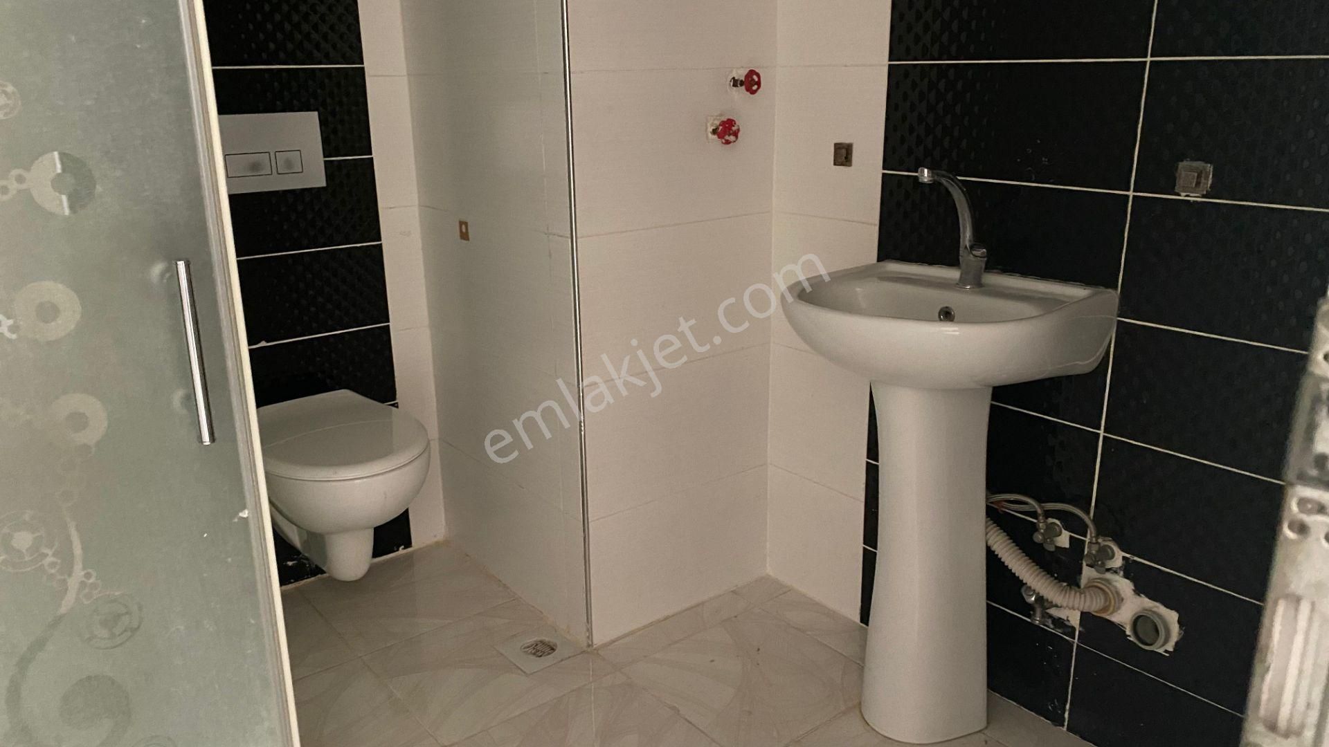 Buket Emlaktan Kiralık 2+1 Daire Doğal Gazlı Ebeveyn Banyolu - Görsel 12